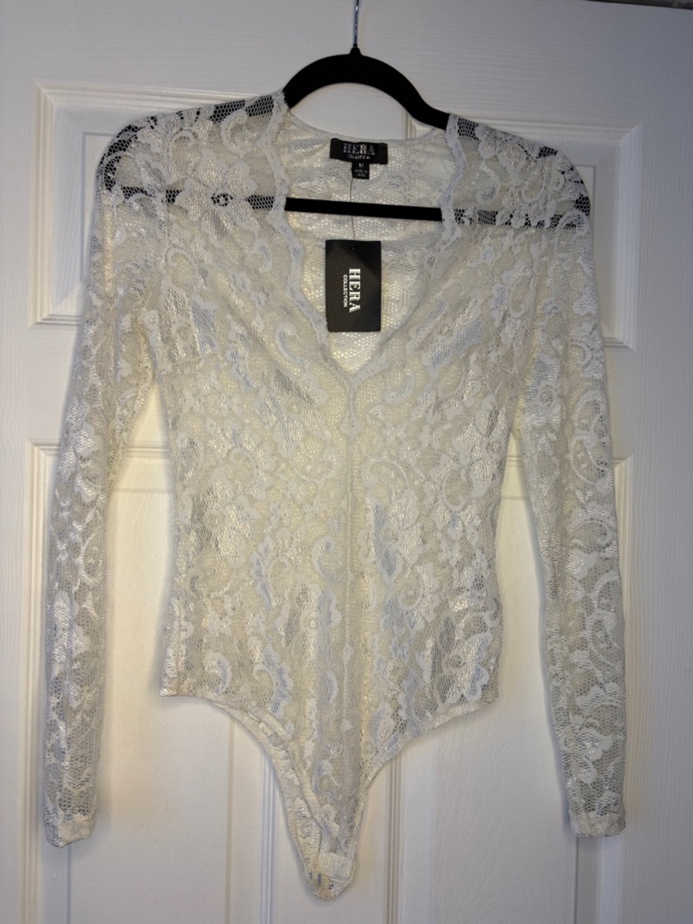 Hera Collection White Lace Long-Sleeve V-Neck Bodysuit size medium